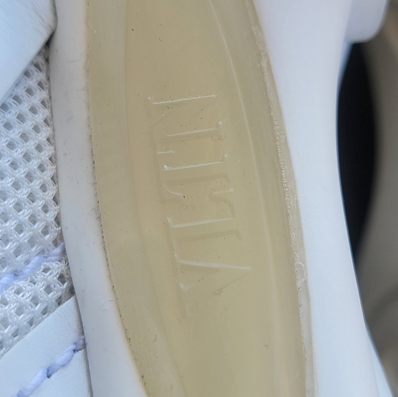 VALENTINO BOUNCE OVERSIZED RUNNER size 43 - Picture 10 of 16